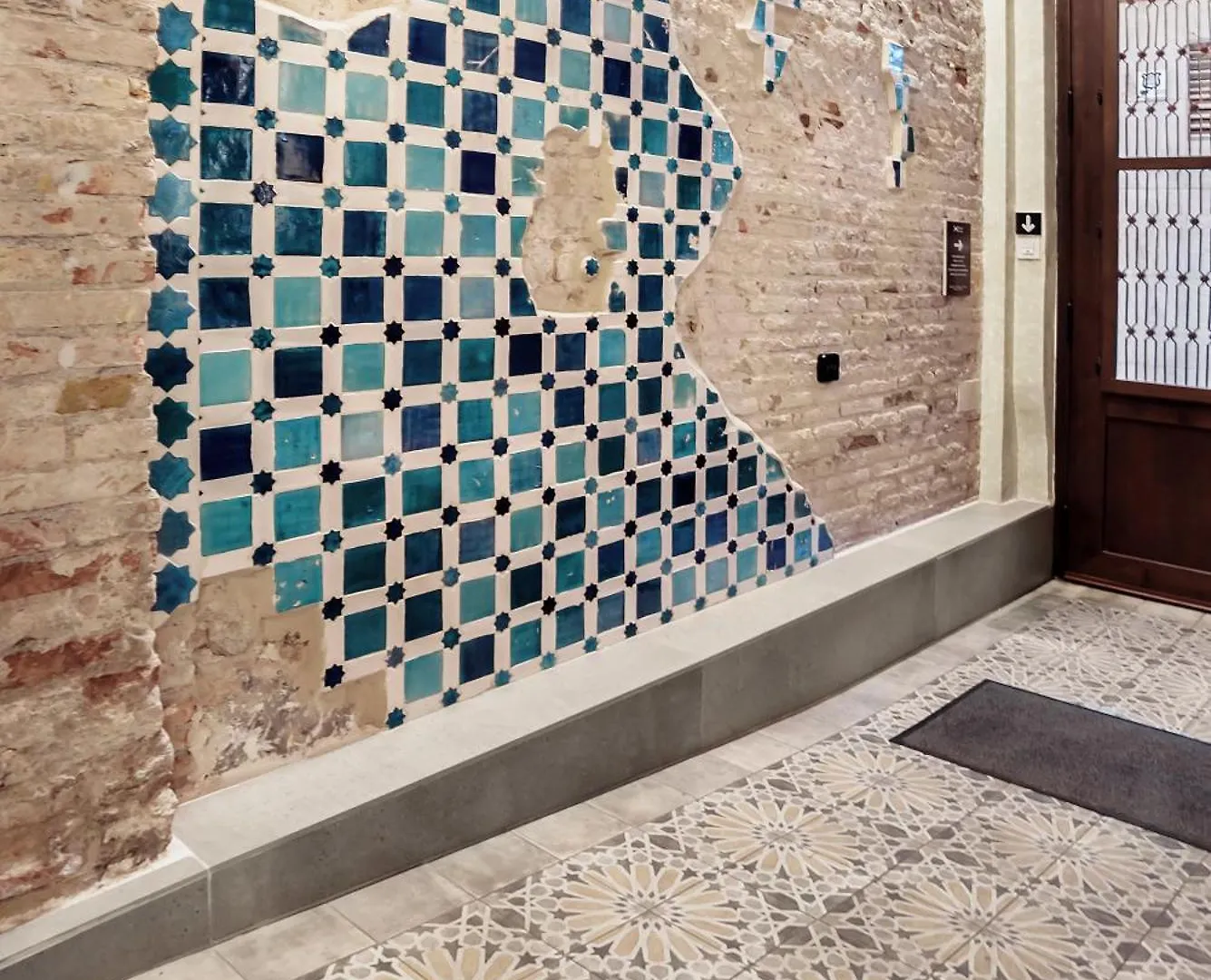 ***  Hotel La Casa De Los Mosaicos Granada Spain